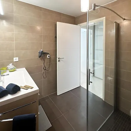 Pda4 - 2 Pieces Avec Terrasse